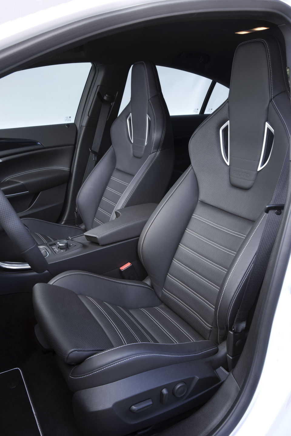 Galerie Images Intérieur - Opel Insignia OPC (2010) - http://opel ... Galerie Images Intérieur - Opel Insignia OPC (2010) - http://opel ...